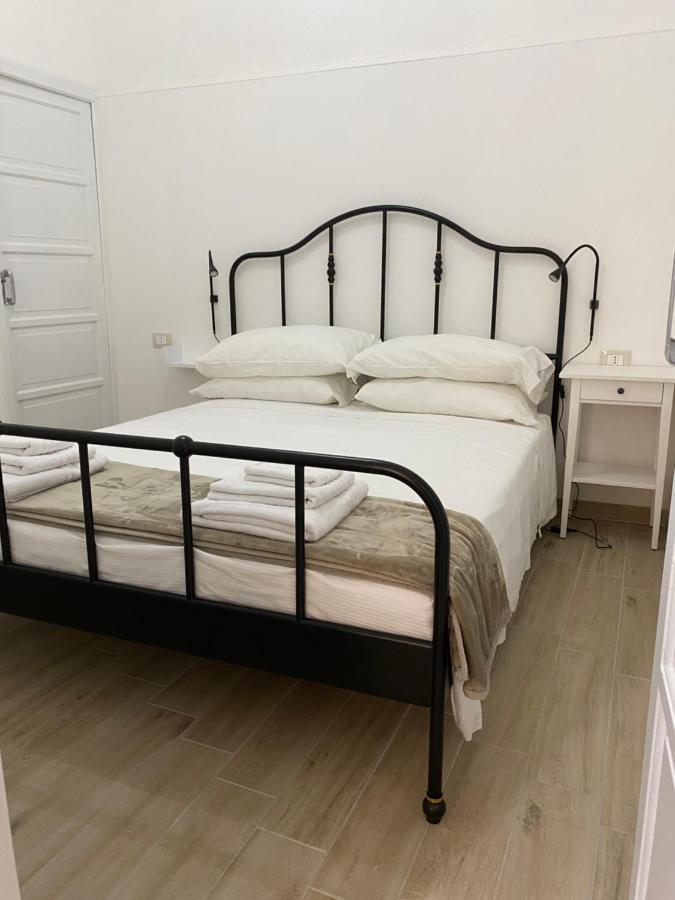 Casa Amurusa & Romantic Room อาโวลา ภายนอก รูปภาพ